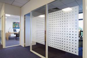 DecoStar / Dekofolie matt, kleine Quadrate klar, Premium